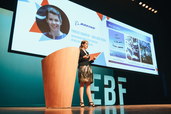 Tineke Bakker - Van der Veen